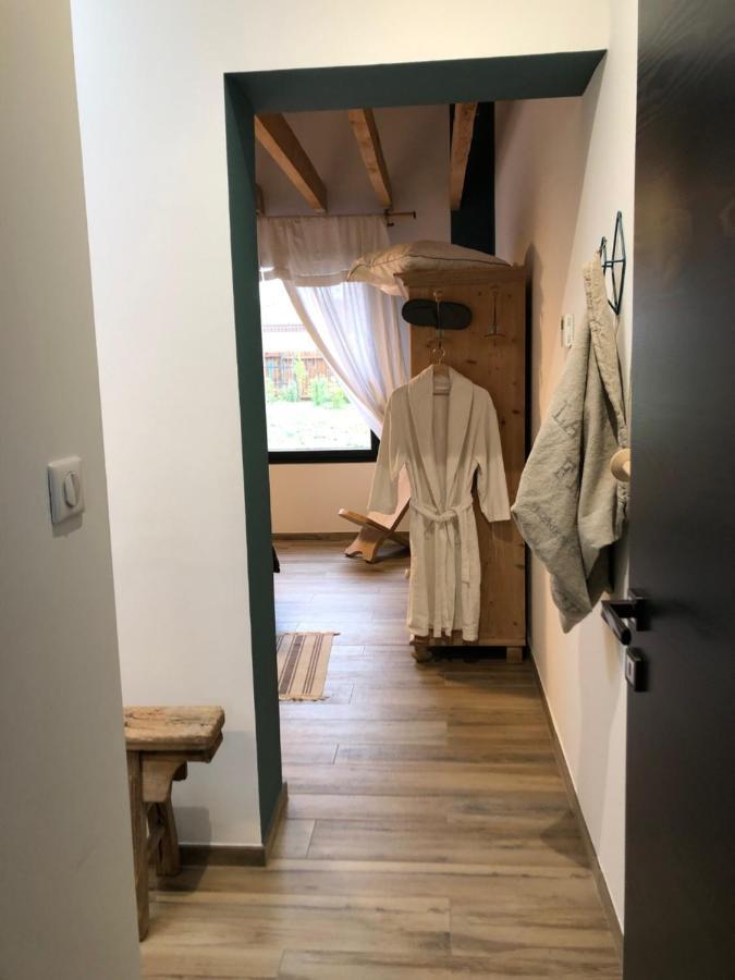 Atelier Natur'L Les Ronzieres Saint-Paul-d'Uzore Luaran gambar